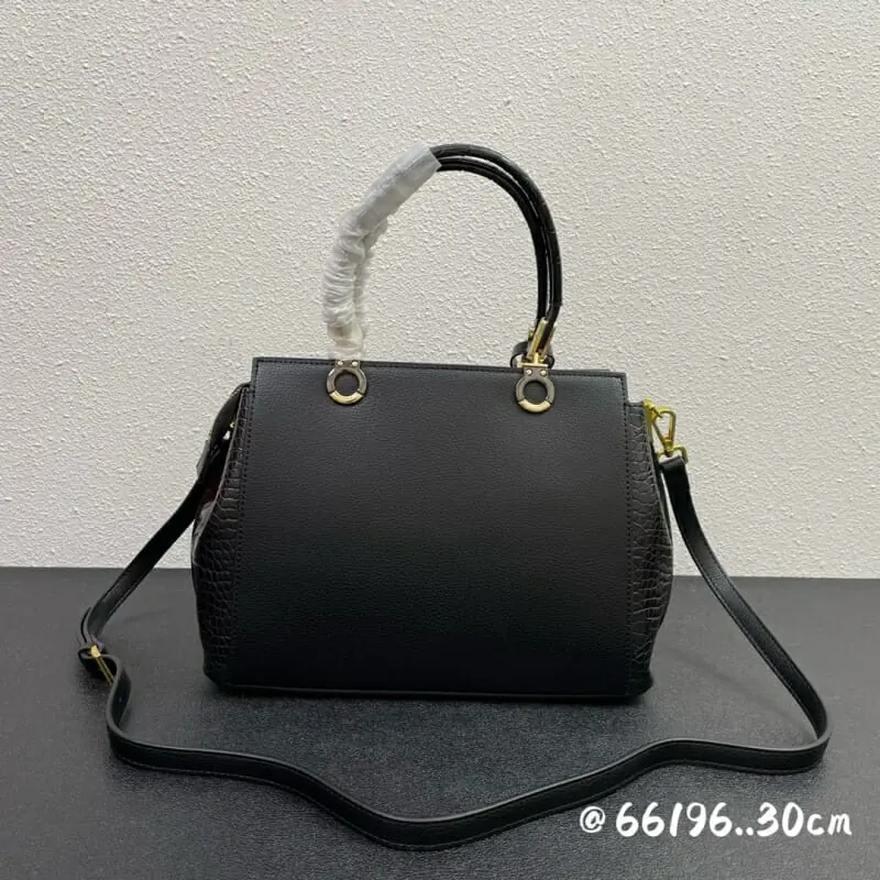 prada aaa qualite sac a main  pour femme s_12231272